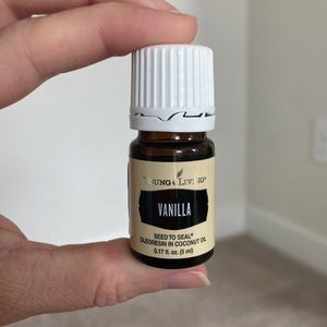 UNOPENED - Young Living Vanilla - 5ml